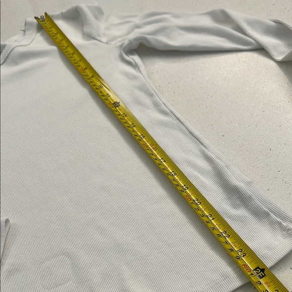 GAP White Fitted Long Sleeve Tee - Picture 5 of 6